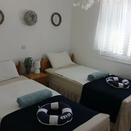 Kings Palace Indigo 109